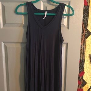 Z supply navy blue dress